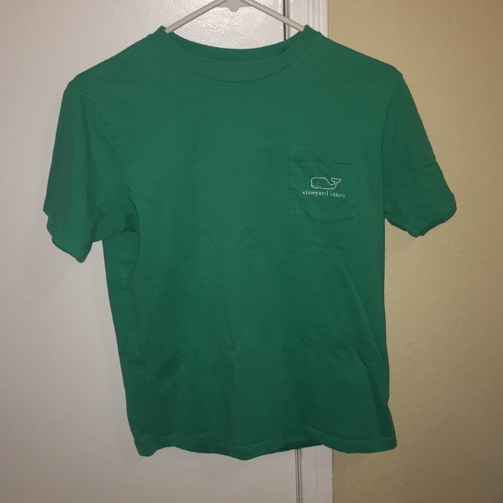 Vineyard Vines T-shirt
